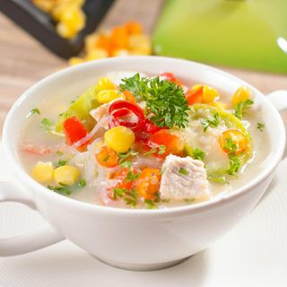 Sup Oyong Ayam dengan Isian yang Padat