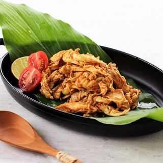 Ayam Suwir Bumbu Bali yang Gurih dan Pedas