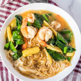 Misoa Kuah Seafood Ala Restoran Cina Untuk Hangatkan Perut