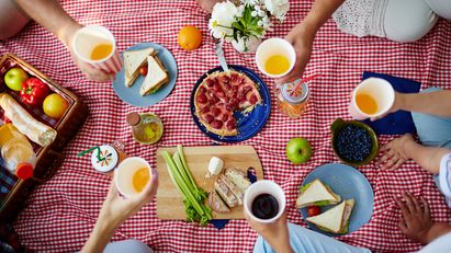 5 Menu Pilihan Untuk Piknik Bersama Keluarga