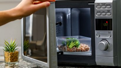 Cara Memasak Makanan Simple dengan Microwave | Endeus.TV