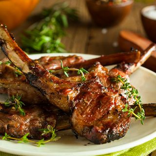 Lamb Chop with Garlic and Thyme, Seperti di Fine Dining!