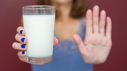 Apakah Meminum Susu Mentah Berbahaya untuk Kesehatan?