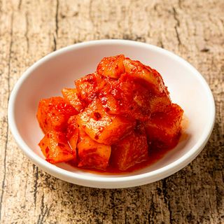 Kimchi Lobak Homemade, Mudah dan Lezat Teksturnya