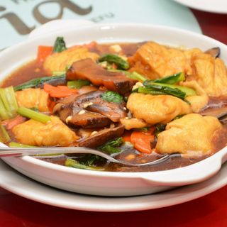 Angsio Tahu, Menu Populer dari Rumah Makan Oriental